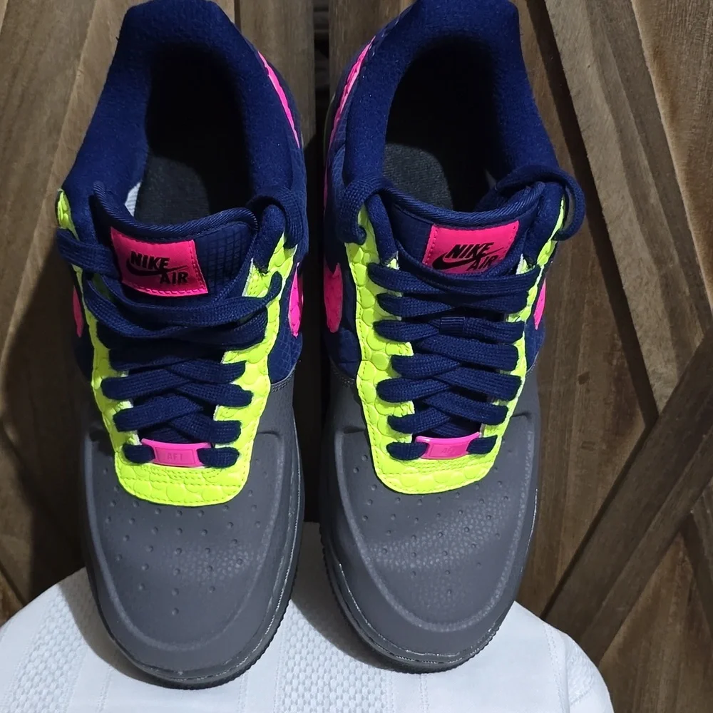 NWOB Nike AF1 "By You" Low 3M Thinsulate Neon Pink Green Blue Gray Womens Sz. 10 - Picture 3 of 8